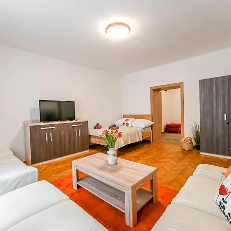 Vodna 6 Center 2 Samostatne Spalne Apartment